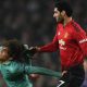 Fellaini-Snatching-Hairs-Of-Guendouzi