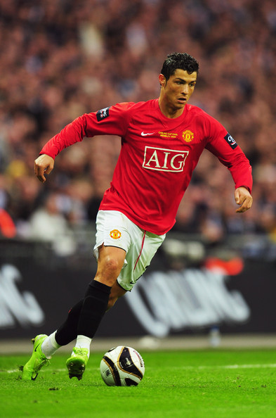 Wallpapers of Legends of Man United for Android and iOS Mobiles | Man Utd  Core