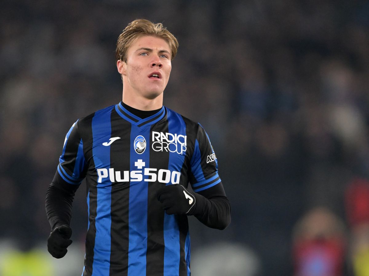 United interested in signing Atalanta star Rasmus Hojlund