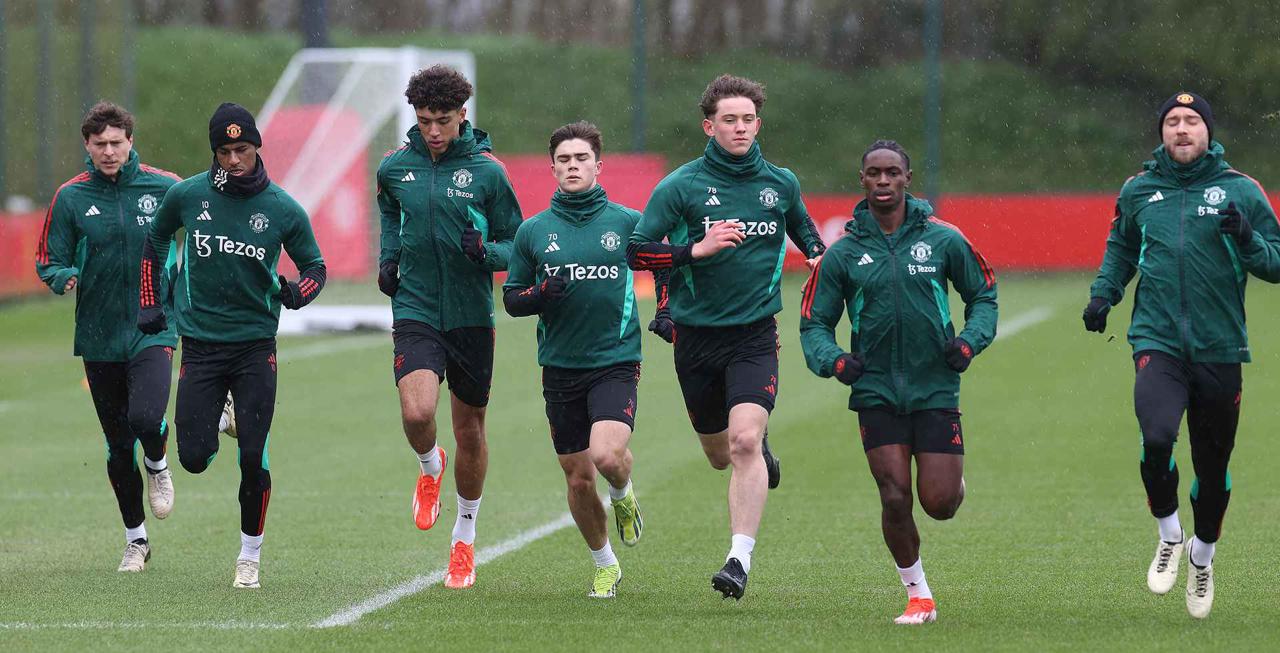 Rashord, Erikson , Lindelof training with youngsters