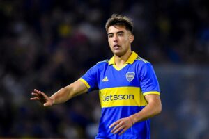 Aaron Anselmino Moving to Manunited